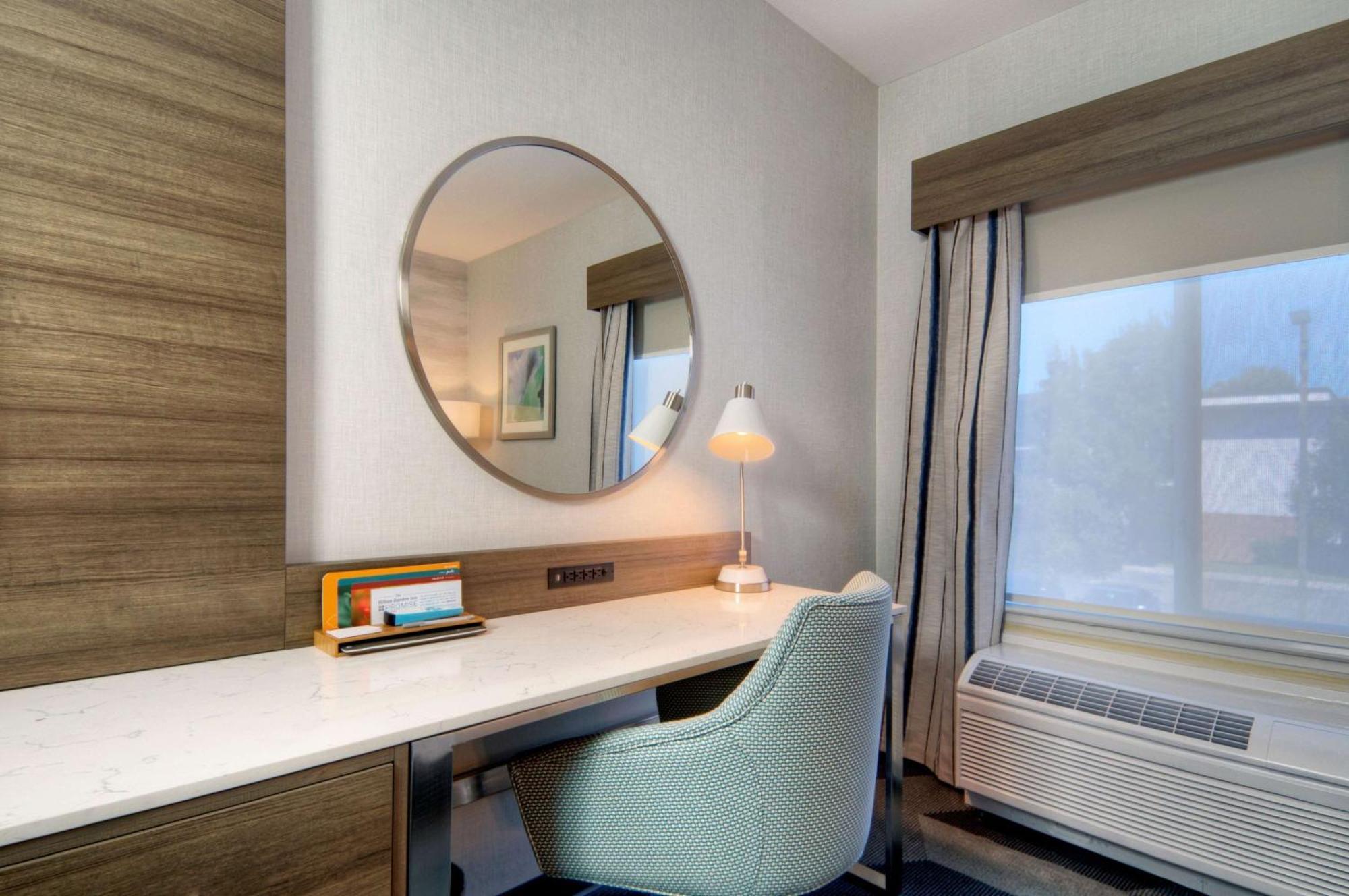 Hilton Garden Inn Ливермор Экстерьер фото